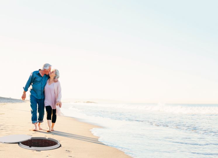 Holiday Extras Beach Couple